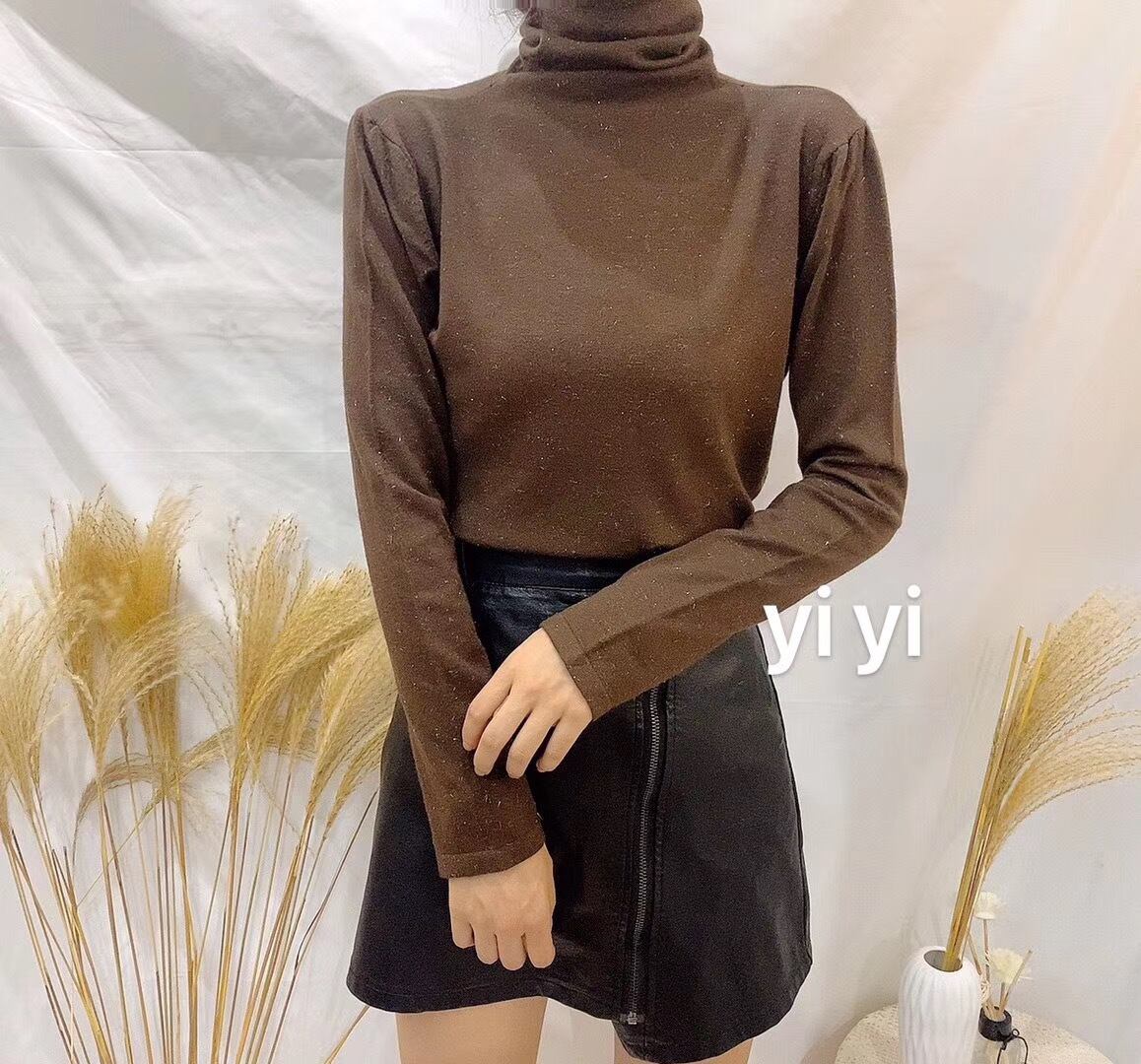 タートルネックトップス