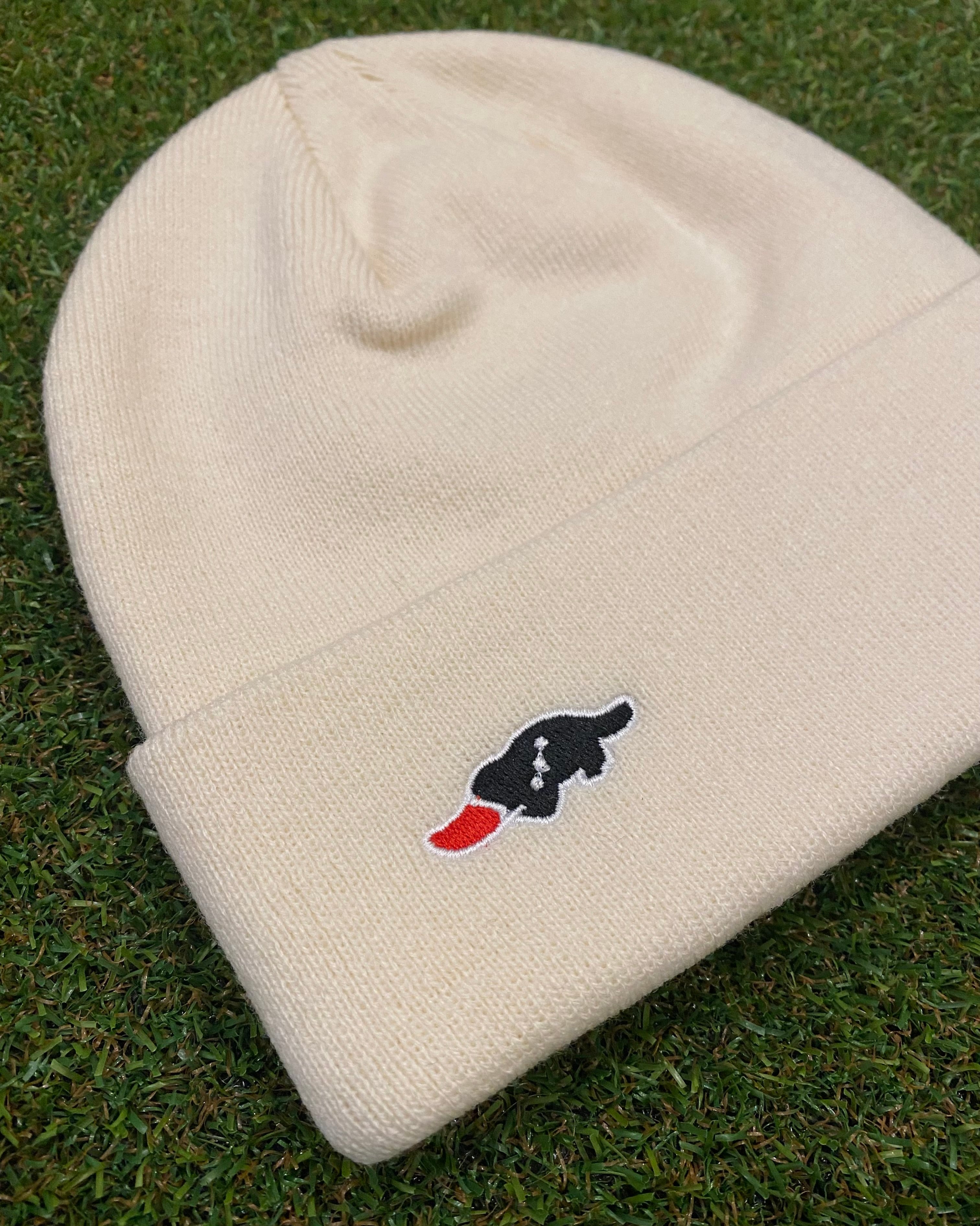 rough & swell】《MEN'S》DUCKBILLS BEANIE | Sandy GOLF