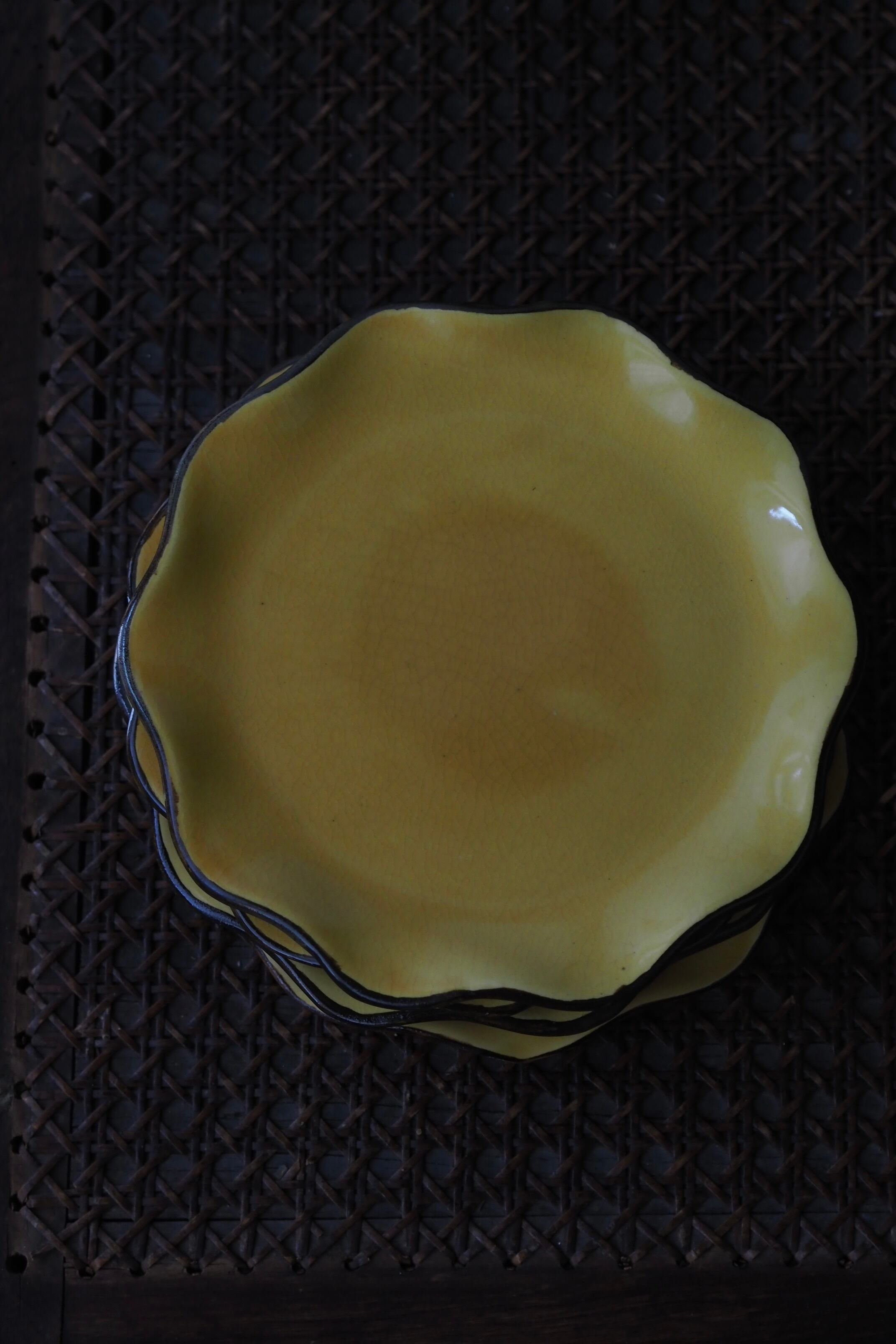 黄土色のデザート皿-vintage pottery plate | アンティーク