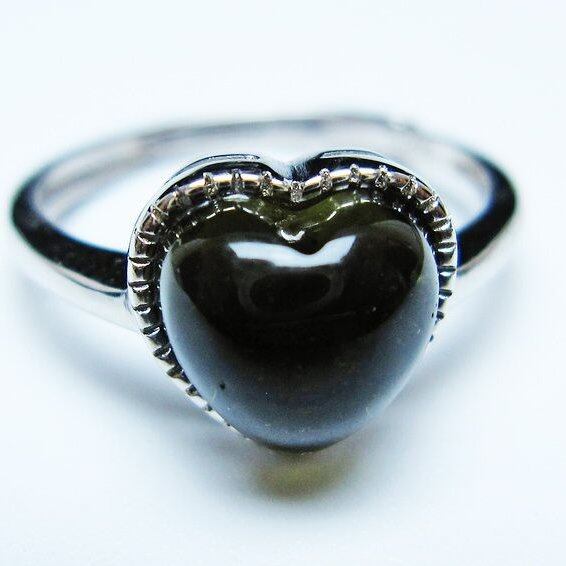 モルダバイト リング モルダウ石 指輪 ハート フリーサイズ 13号 一点物 メール便可 [M便 1/20] 199-715