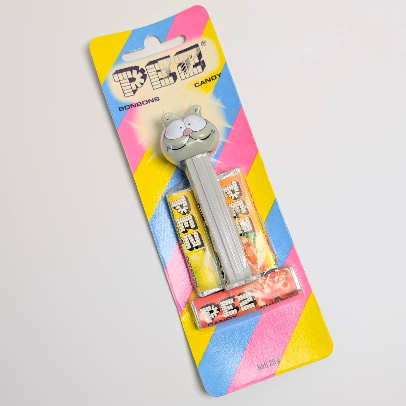 ☆ DEADSTOCK ( MINT ON CARD ) / VINTAGE 90' ☆【 Garfield ( ガーフィールド )  】PEZ / ペッツ 『 ナーマル / ネイマール 』Made in Austria 〚アメリカン雑貨 アメトイ〛