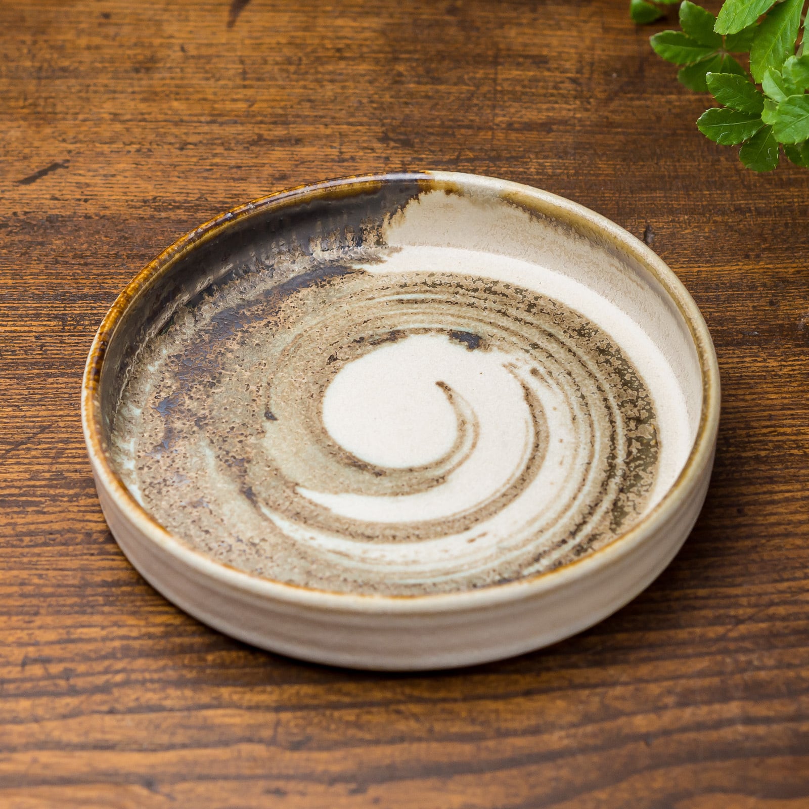 渦巻6寸ドラ鉢（切立皿・銅鑼鉢 ）／吉永哲子 | 手作りの器・食器の
