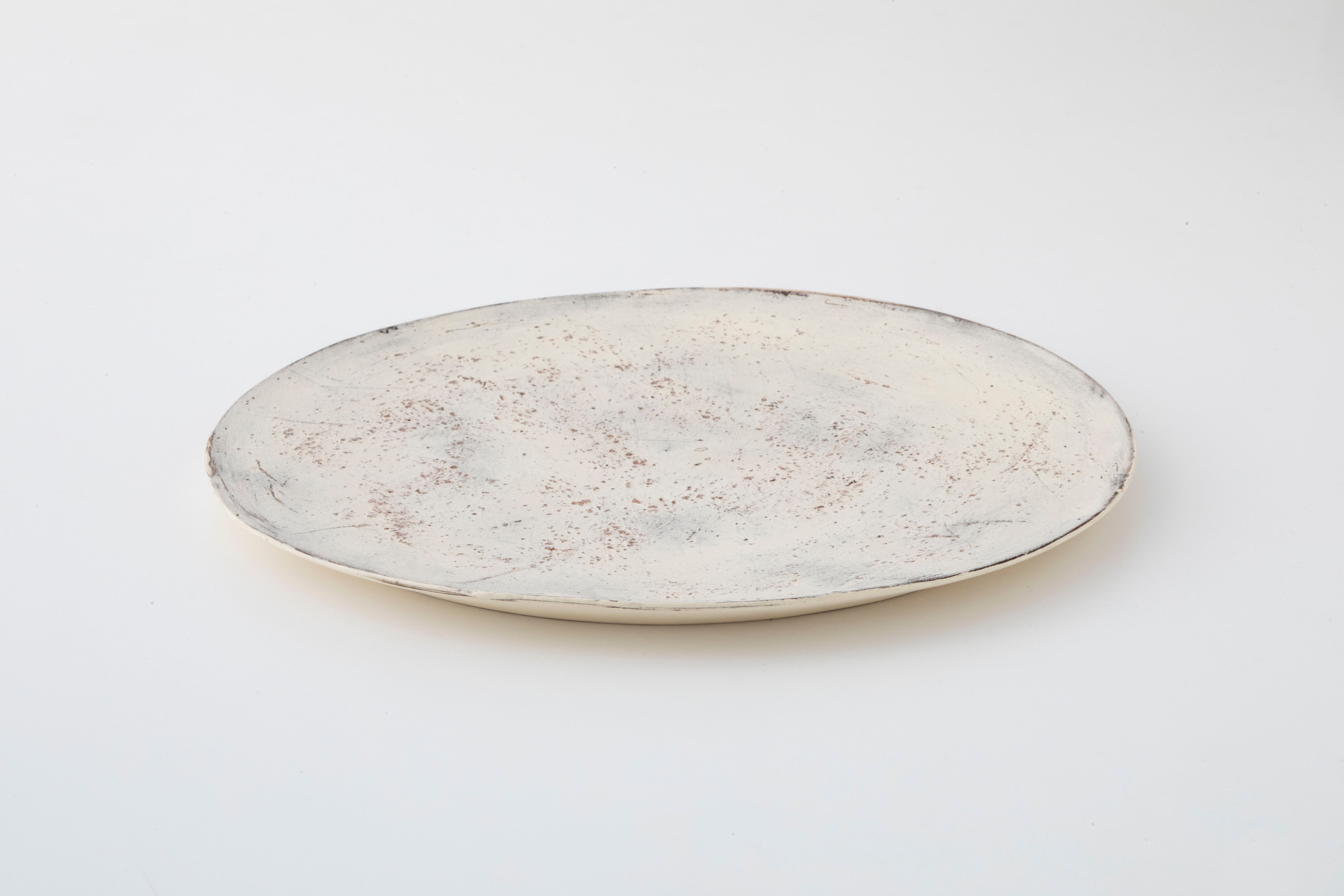 Flat plate L：白 (04) / 大澤 哲哉 | Community Store TO SEE