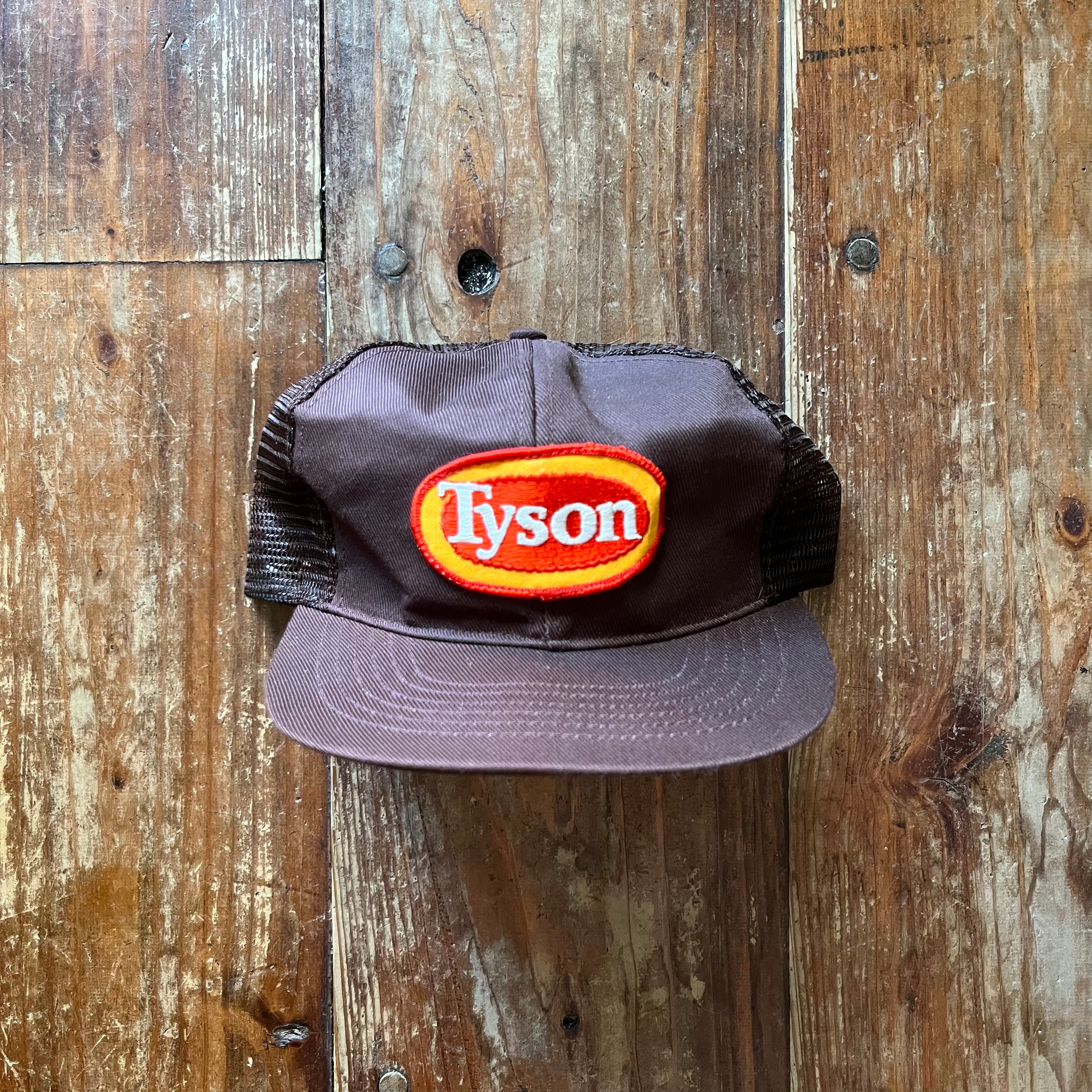 Circa 80s Deadstock “Tyson Foods" Mesh trucker hat/1