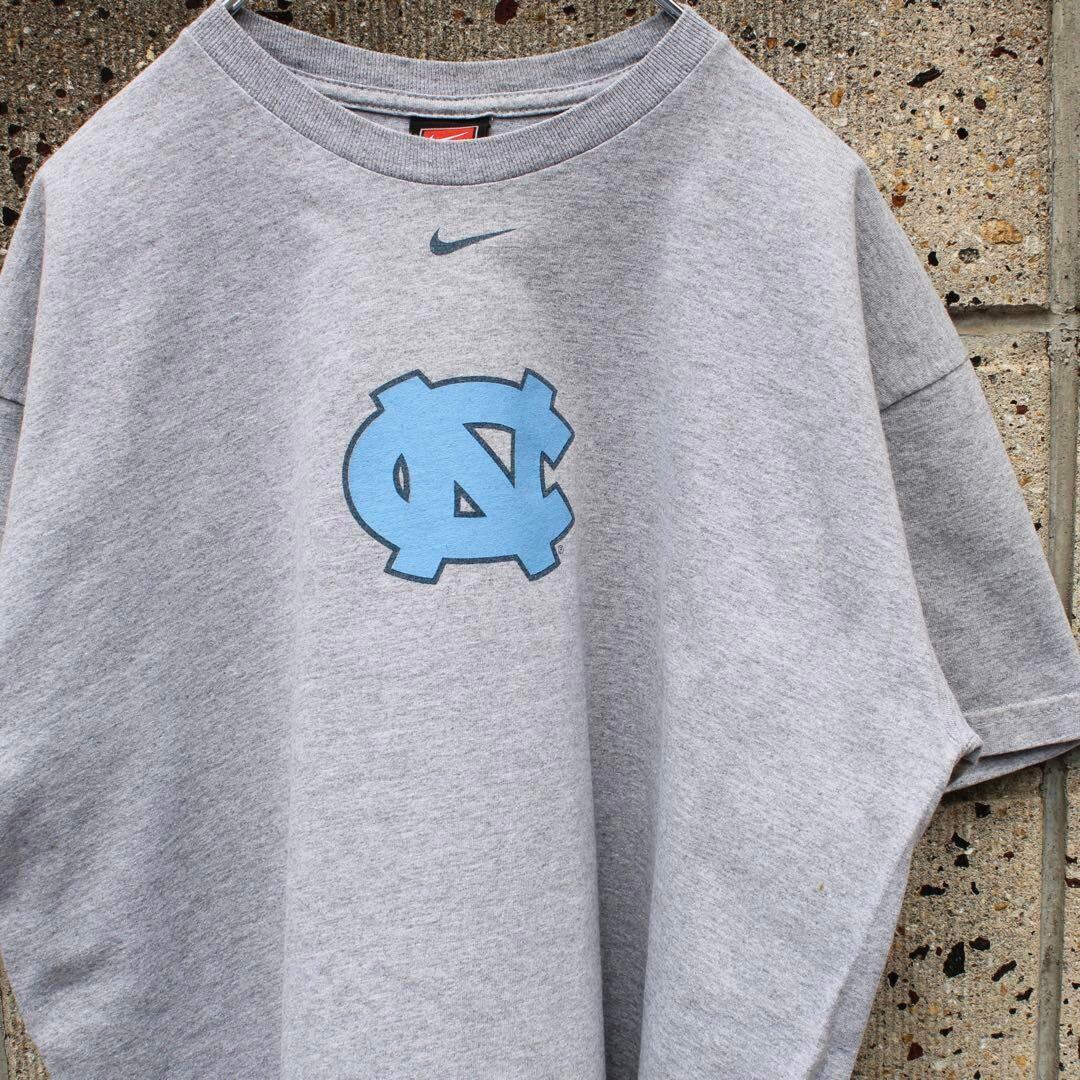 【Mサイズ】マイケル ジョーダンさん出身校 NIKE ノースカロライナ大学 古着 Tシャツ