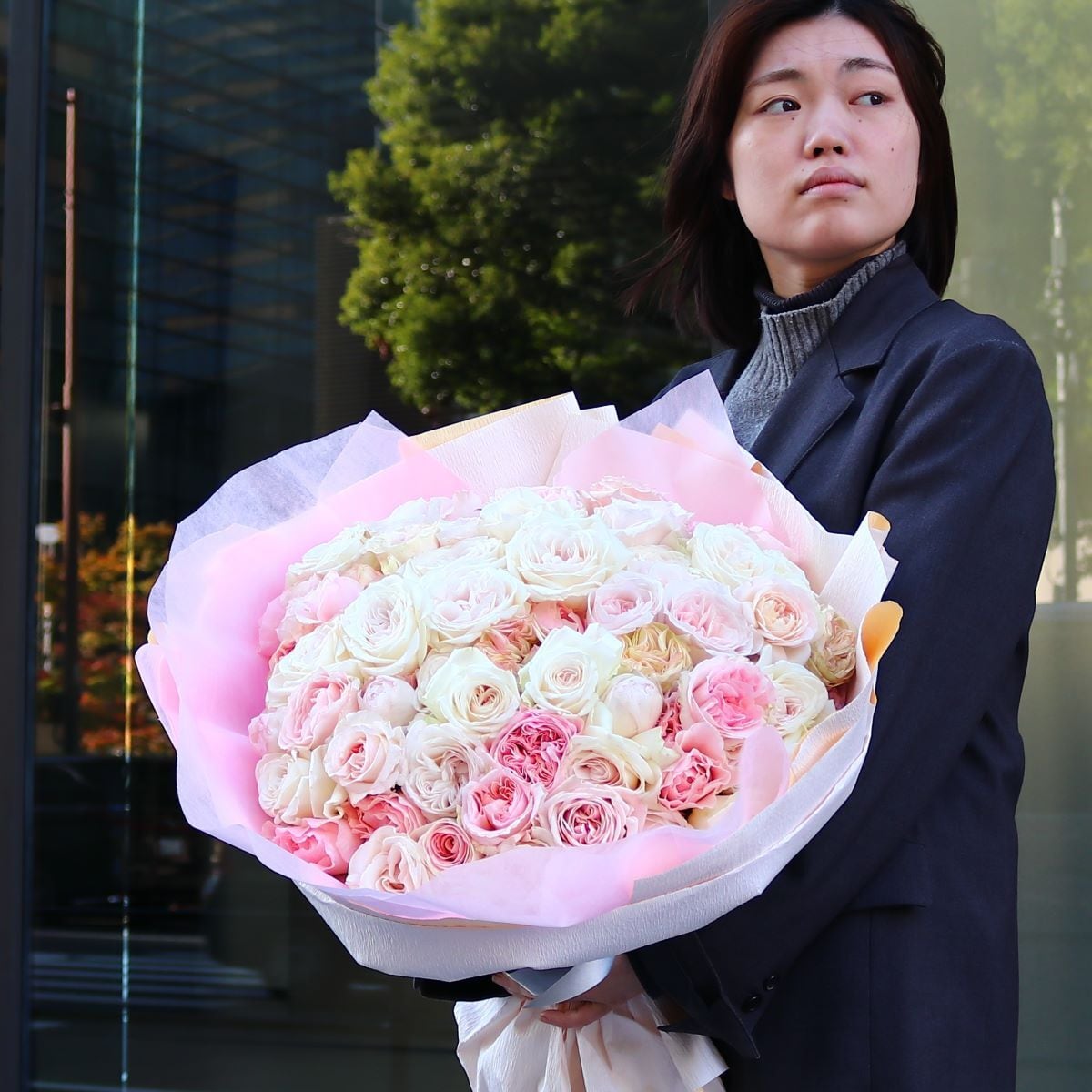 バラの花束「市川バラ園オリジナル・ジャルダン・アラ・クレム108本