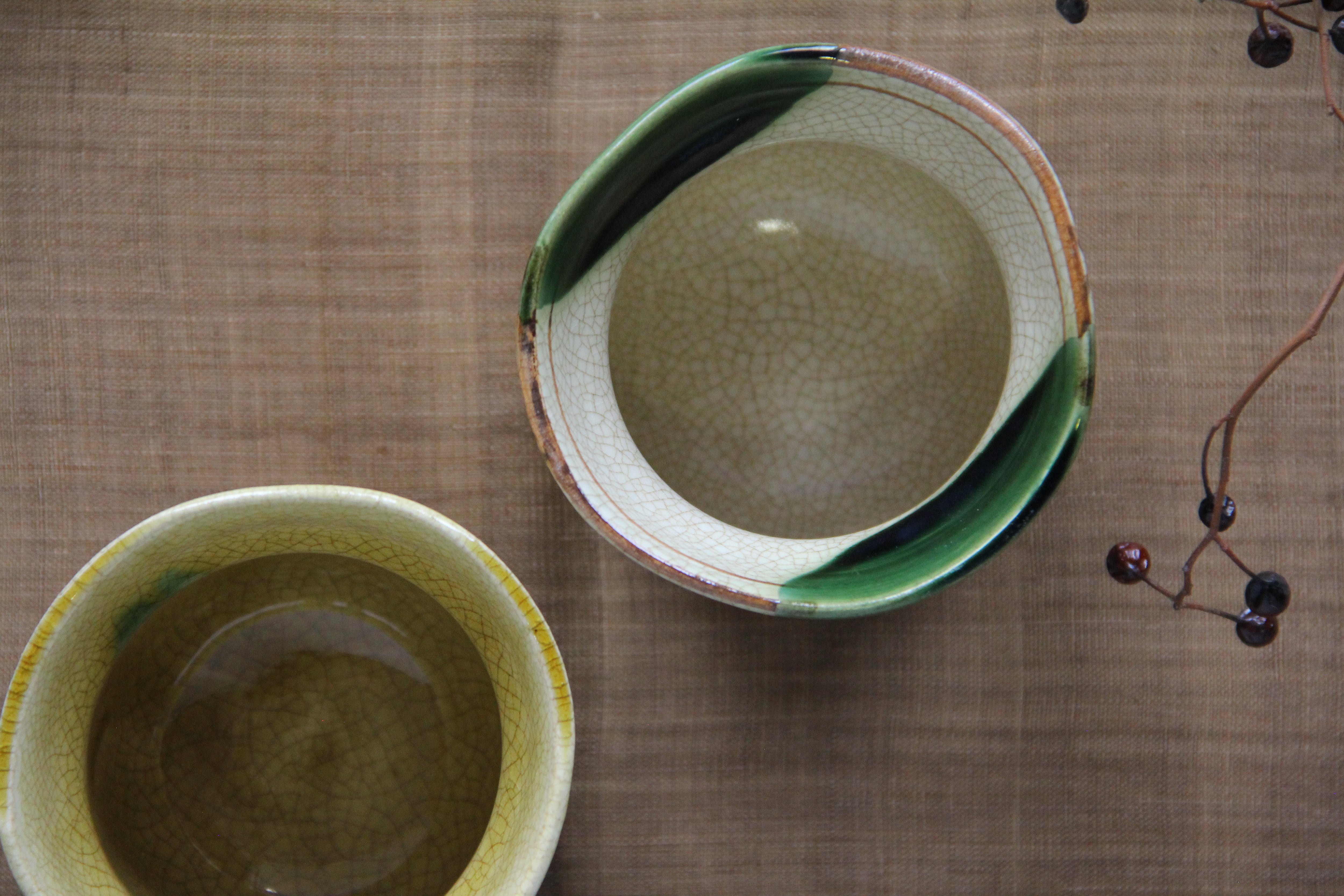 六兵衛窯 織部・黄瀬戸 ペア焼酎カップ（木箱入）【商品番号：060