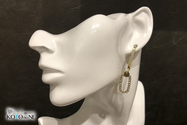 セレブアシンメトリーピアス