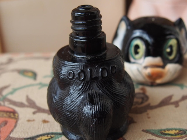 イギリスアンティーク　OOLOO(香水瓶)