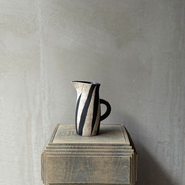 鷹尾葉子 色化粧  ピッチャー