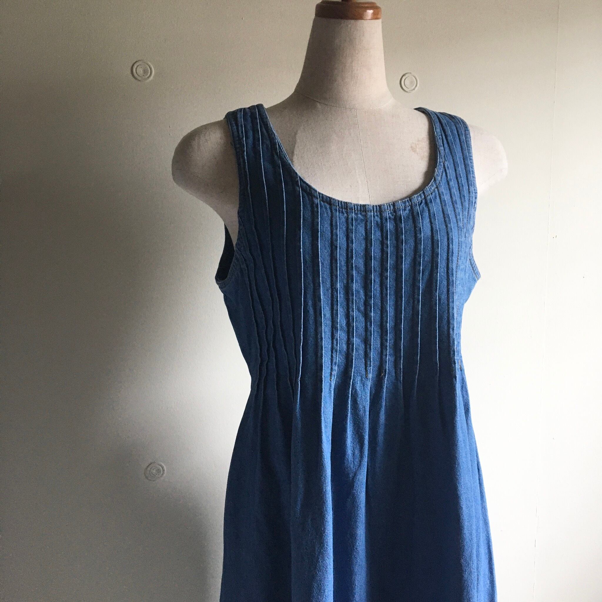 Sleeve less denim dress