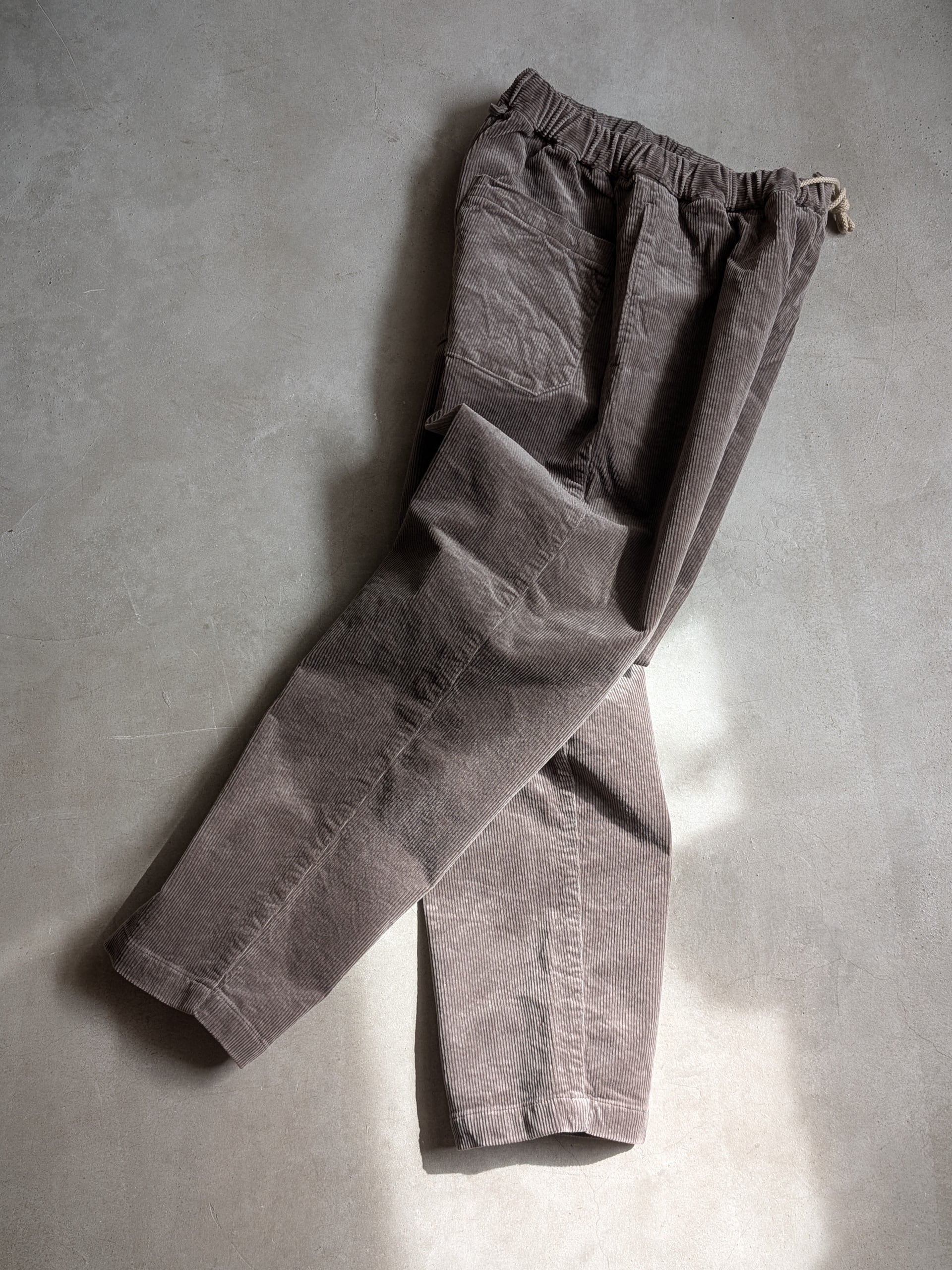 DELICIOUS】Corduroy Easy Pants（Unisex） | JAMES&CO. | inoya