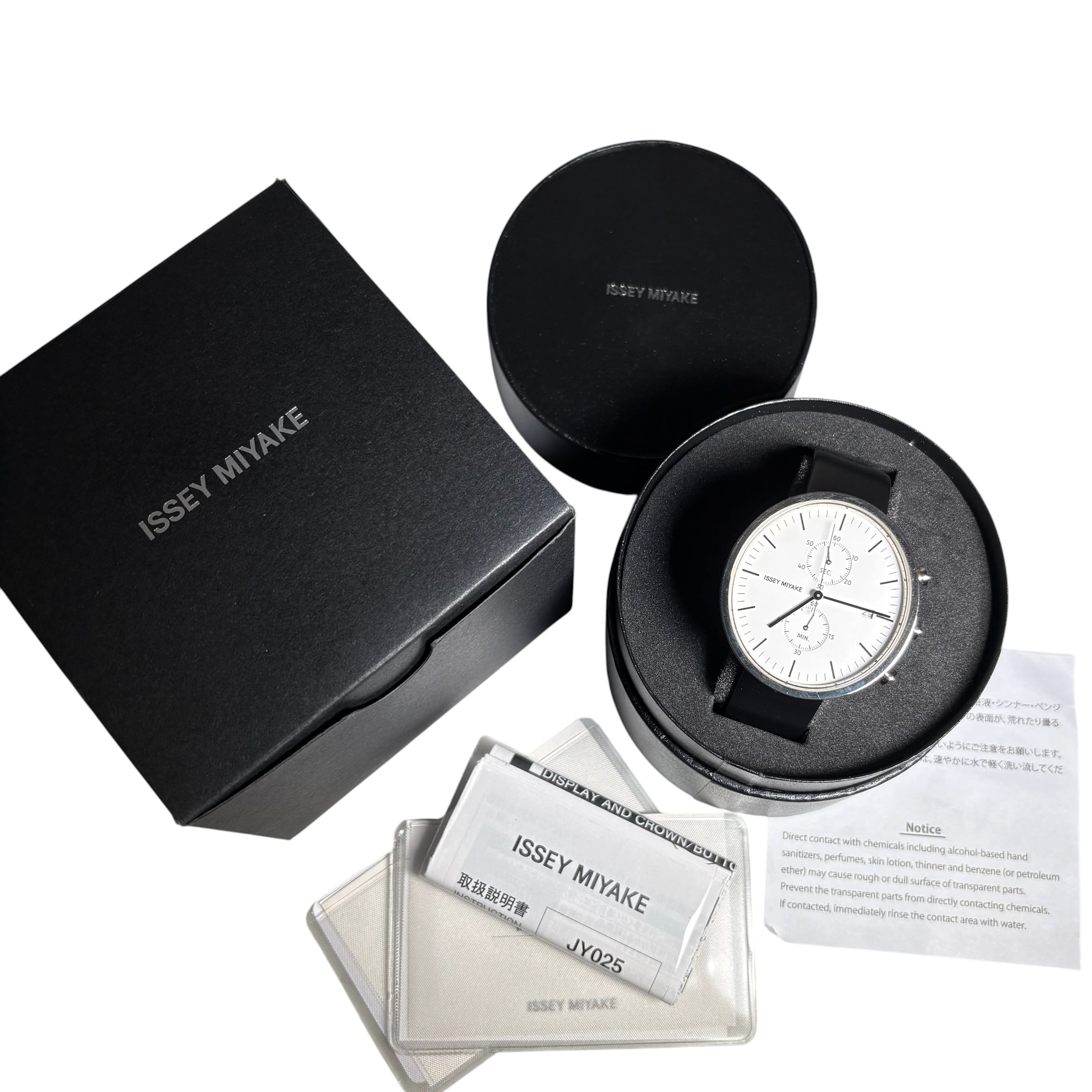 ISSEY MIYAKE quartz chronograph watch “ELLIPSE” | NOIR ONLINE