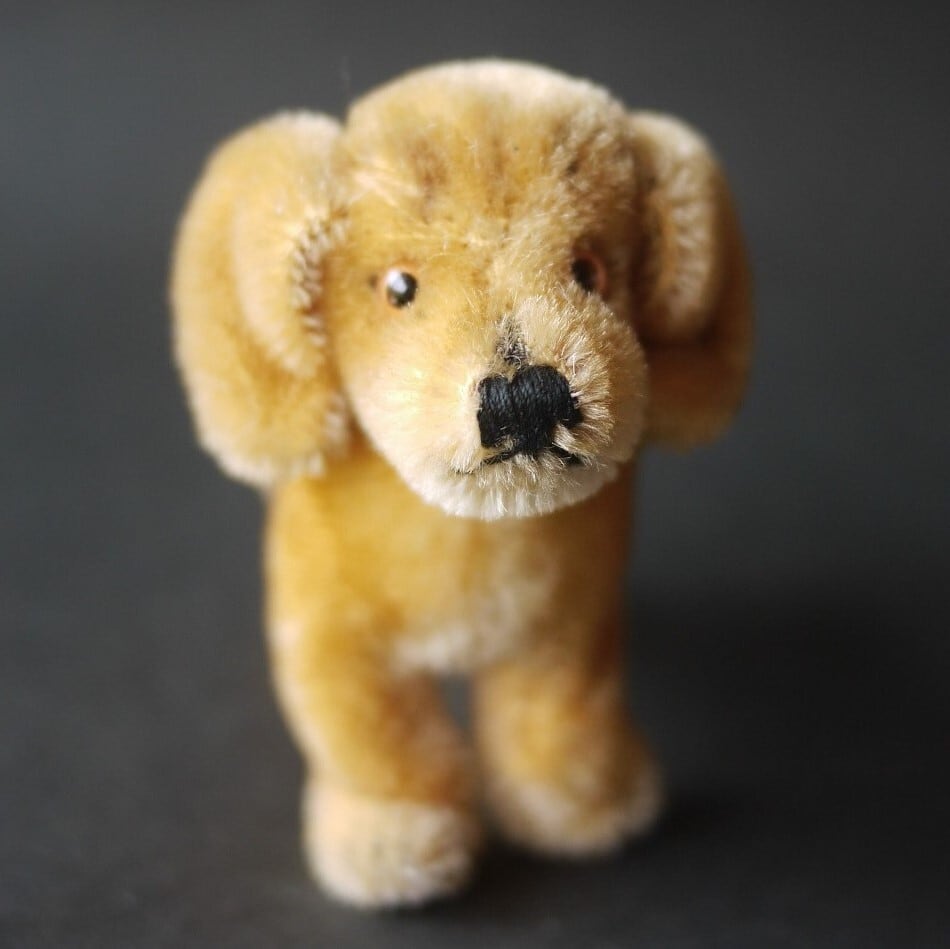 シュタイフ ビンテージ 犬 旧家蔵出し初出し品 日本製シュタイフに似て