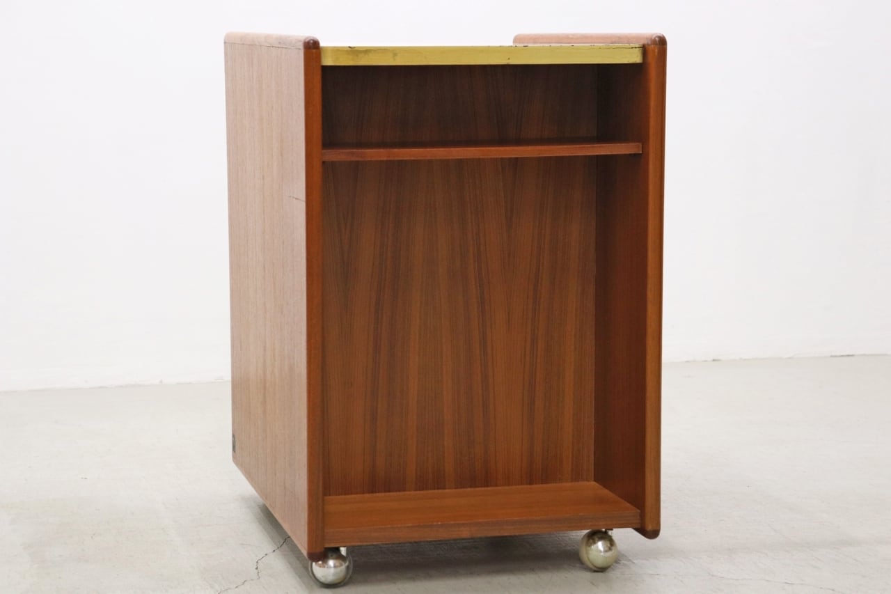 ヴィンテージ 鳥取家具 チーク材 メラミン化粧板 ワゴン レトロ 沼津店】ヴィンテージ 鳥取家具 チーク材 メラミン化粧板 ワゴン