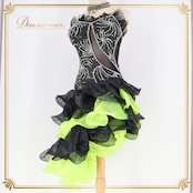 社交ダンス 衣装 ラテン ドレス ワンピース 黒 フリル 緑 蛍光 デモ 競技 ダンス パーティ 発表会 高級感 ブラック系 グリーン系スカート かわいい Mサイズ 軽め 素材 競技用 おしゃれ 女子用 フォーマル 明るい パフォーマンス用