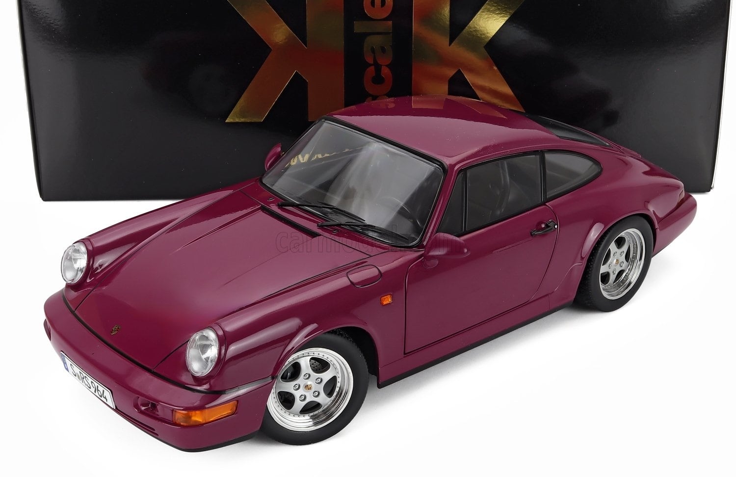 ミニカー 1/18 ポルシェ タイカン ミニチャンプス MINICHAMPS 1/18