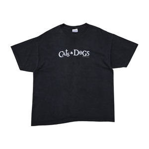 CATS & DOGS 2001 WARNER BROS MOVIE T-SHIRT SIZE XL (USED)