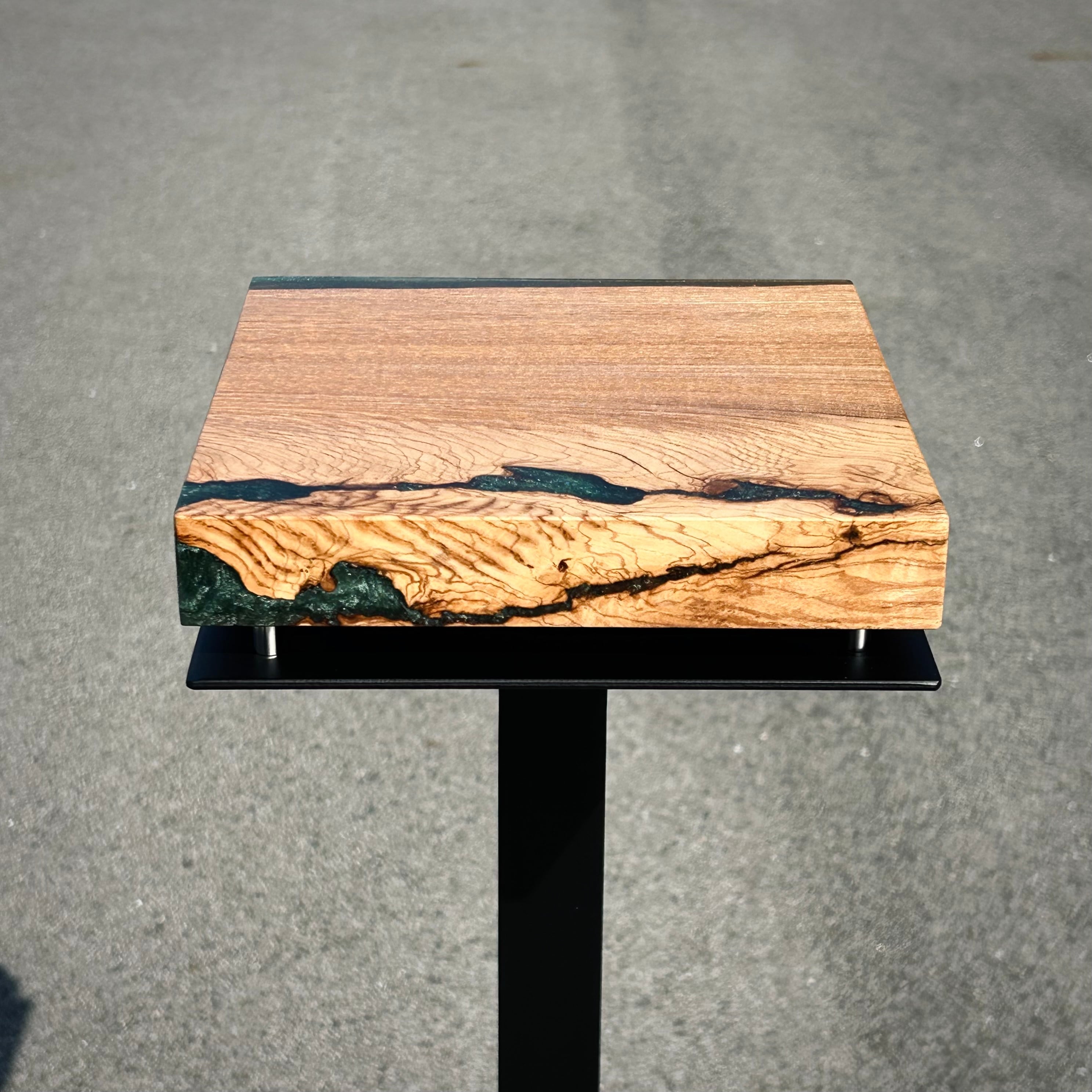 スタンド ウッドレジン 展示台 | 【 wire furniture 】