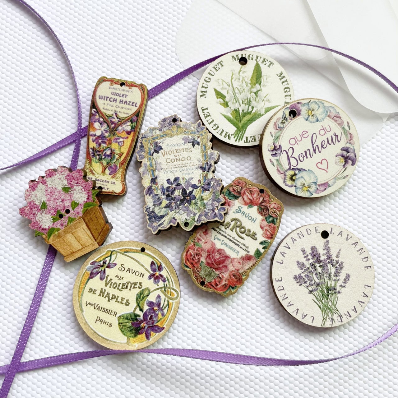 フランス/ 木製パーツ バイオレット(スミレ) アンティークラベル