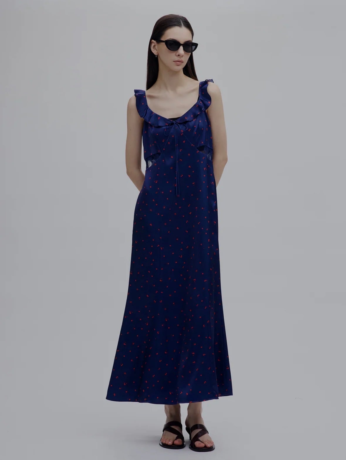 AMERI】MEDI FRUIT DOT CAMISOLE DRESS（0226105660930） | CLOAK&CO