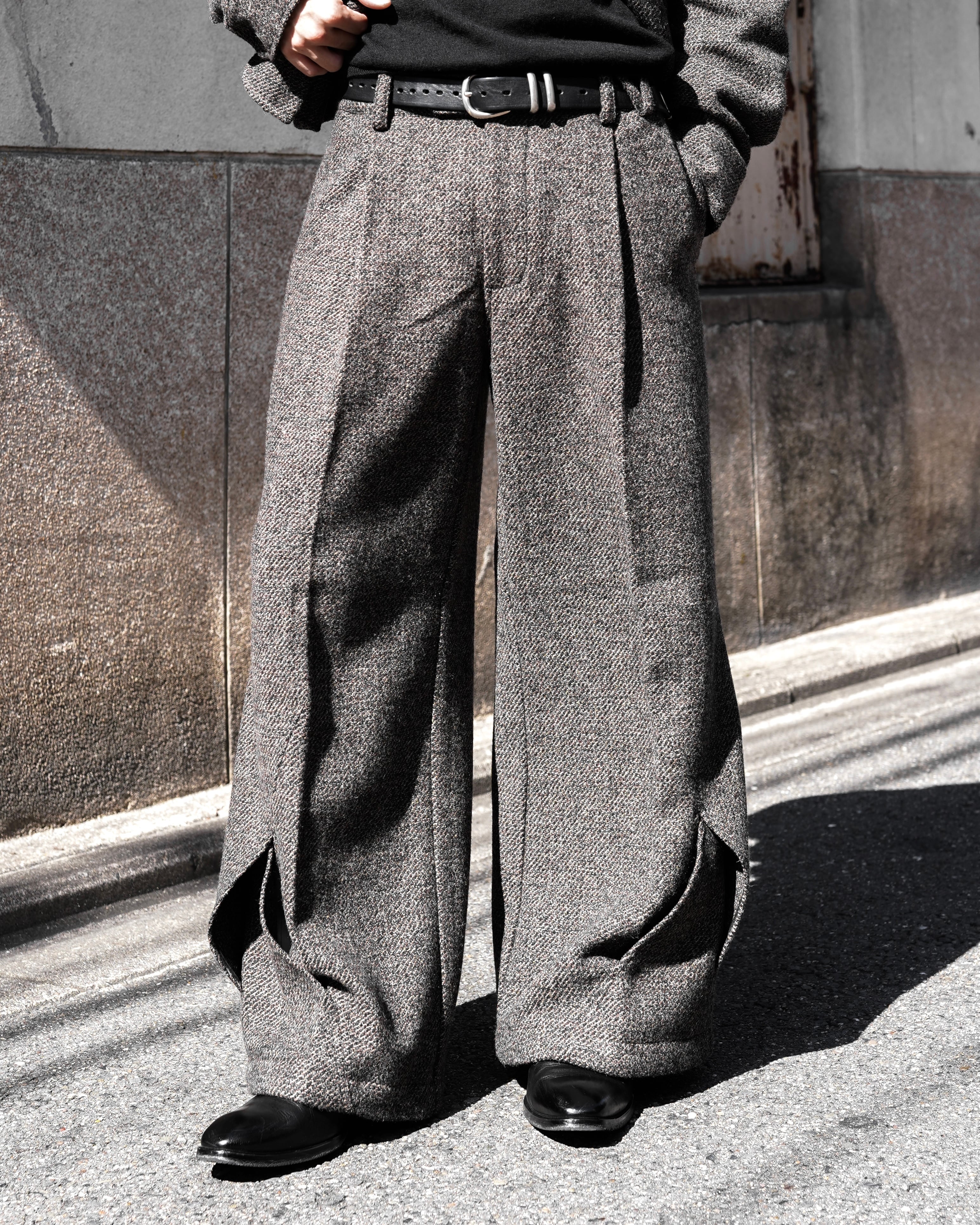 パンツ NULLUS 25SS INTERTWINED TROUSERS NULLUS ヌルース 25ss INTERTWINED TROUSERS 黒 - メルカリ