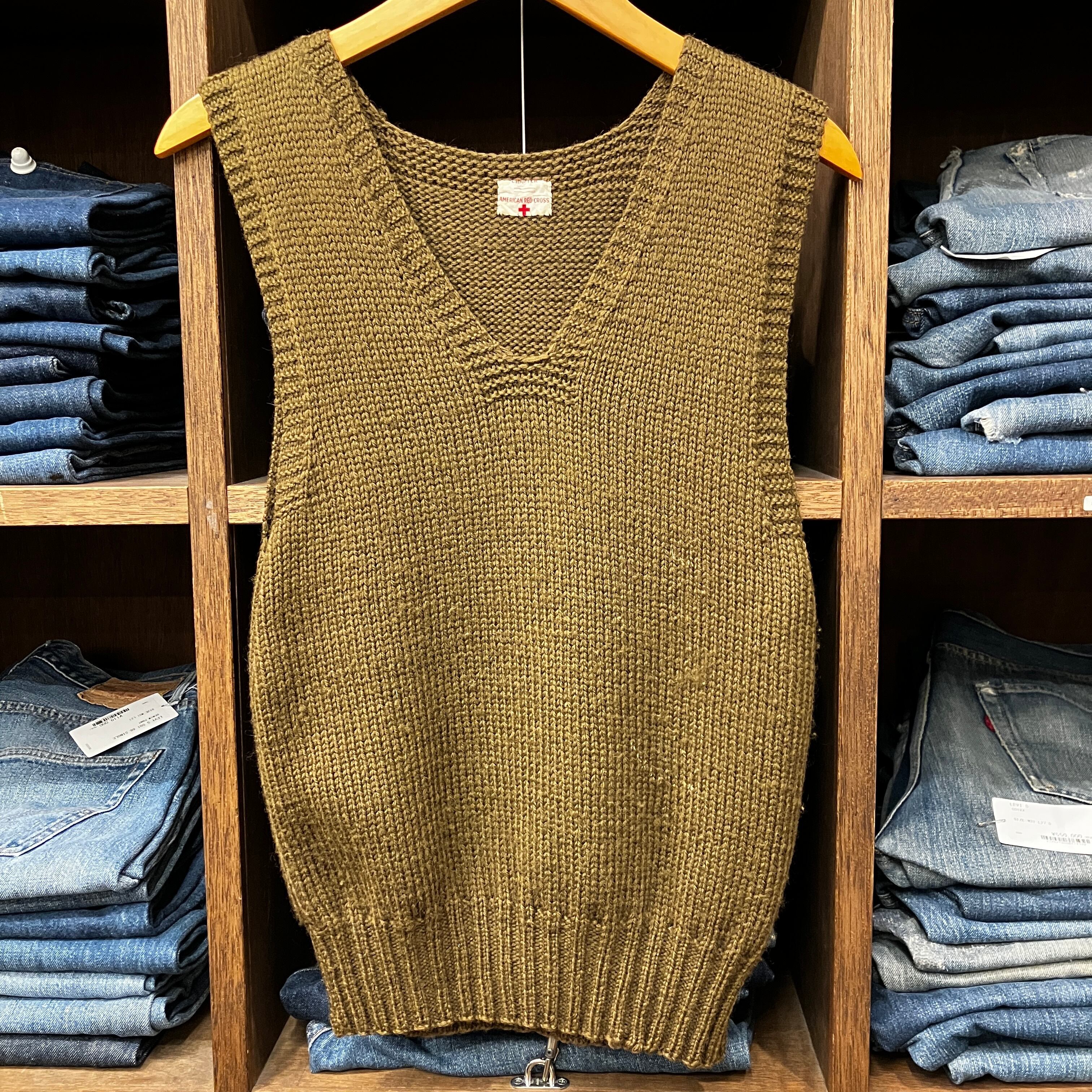VEST | safarionline