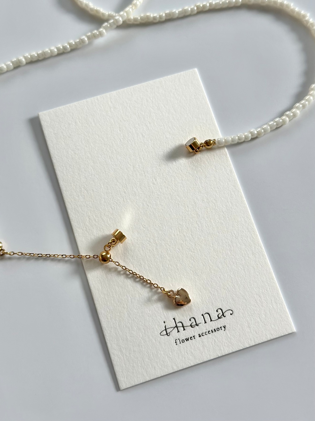 simple beads necklace