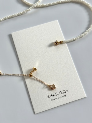simple beads necklace