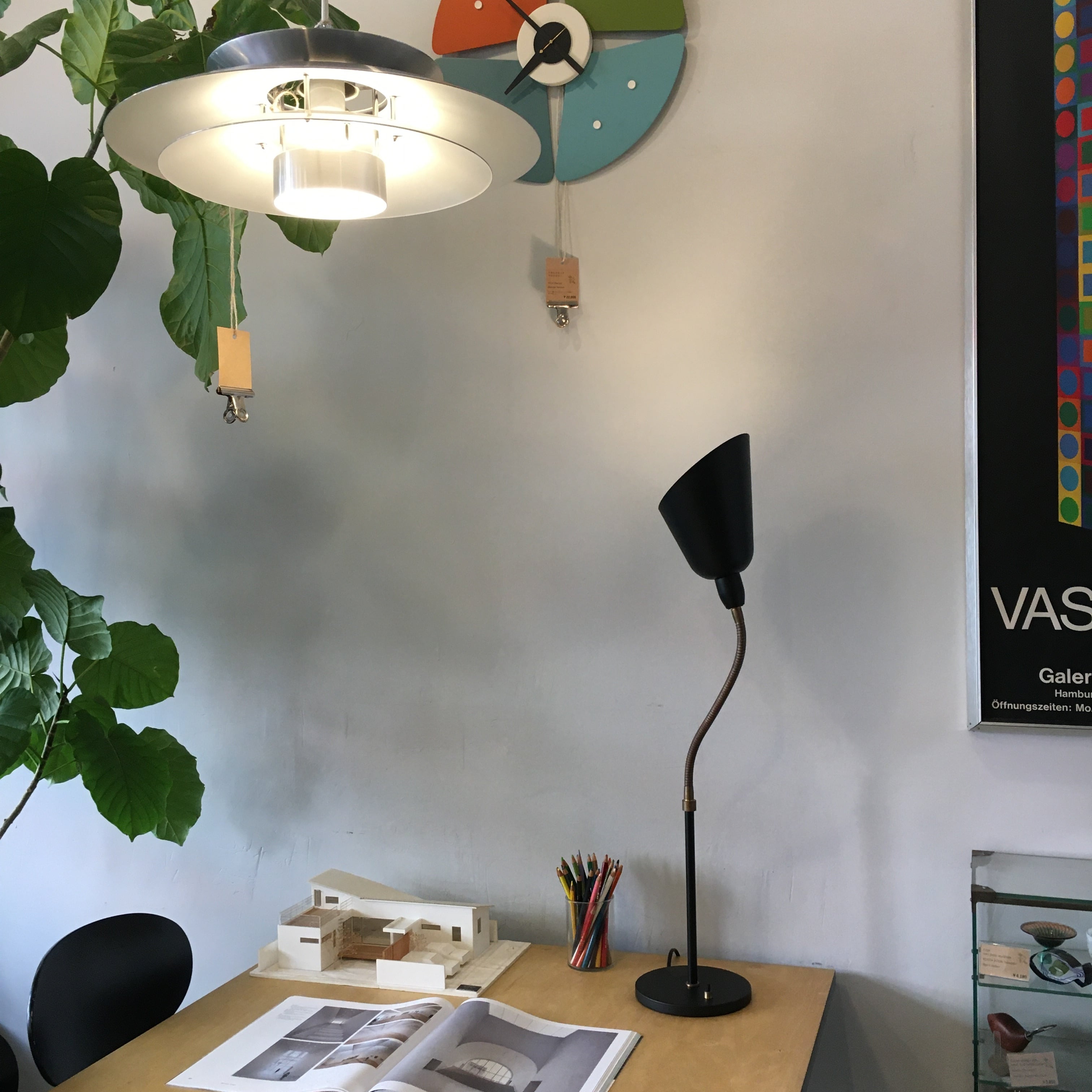 &TRADITION Arne Jacobsen アルネ・ヤコブセン Bellevue Table Lamp