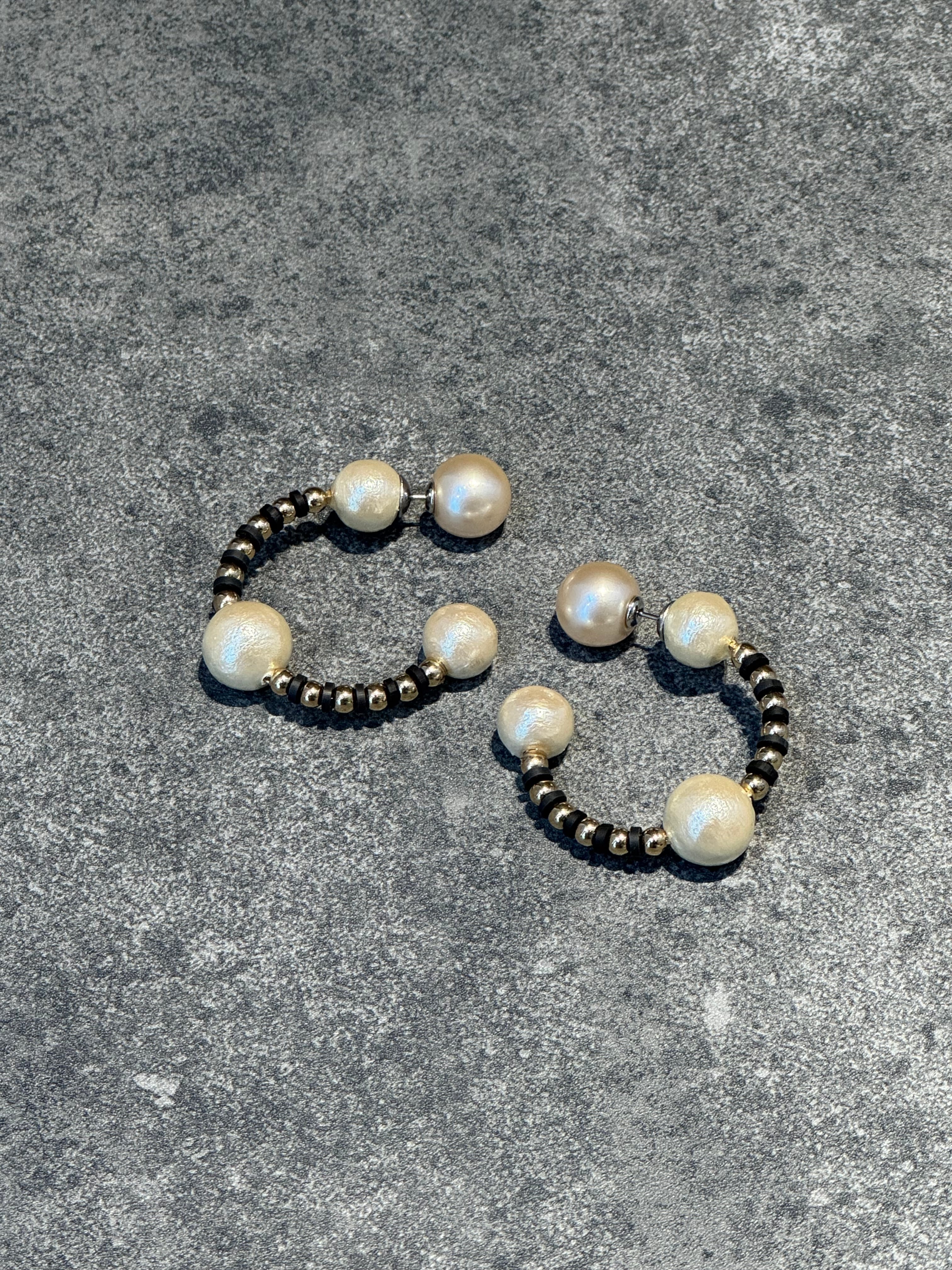 half hoop monotone dot pearl design