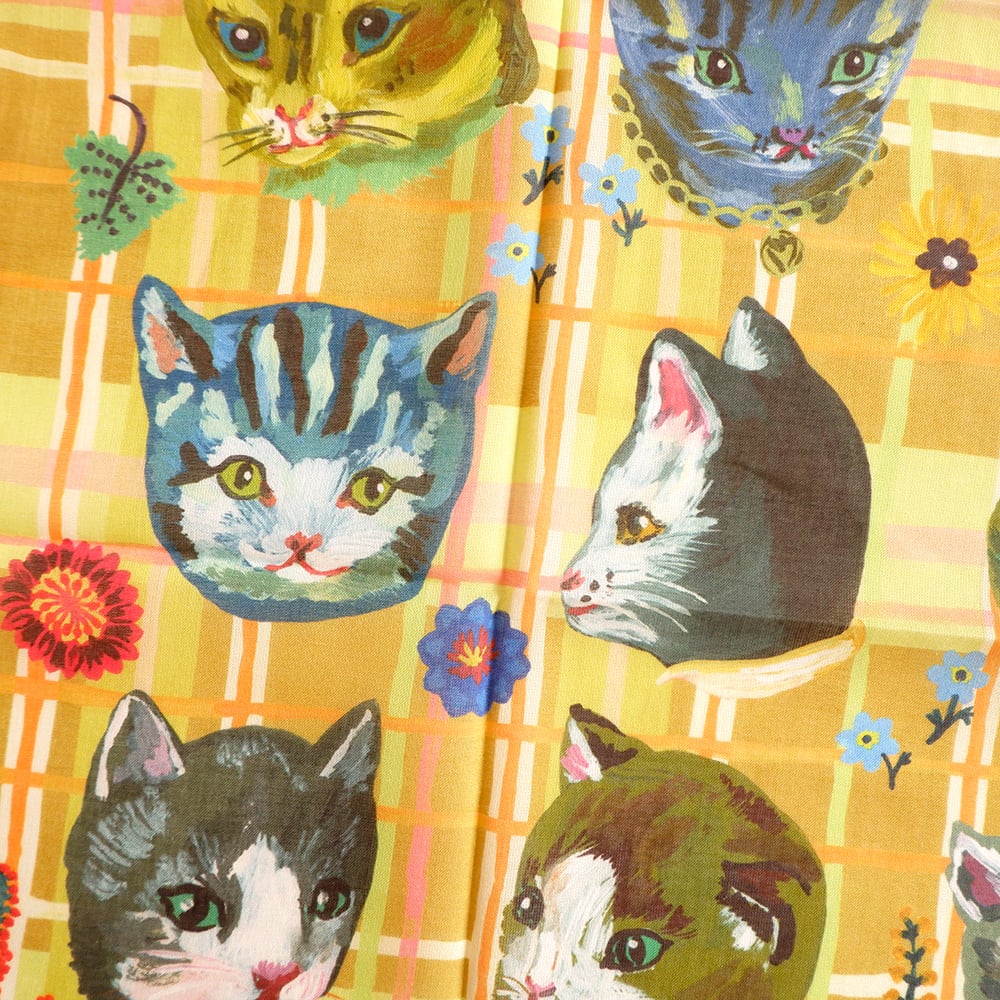 ナタリー・レテ 猫ハンカチ | 世界のかわいいものcikolataSHOP