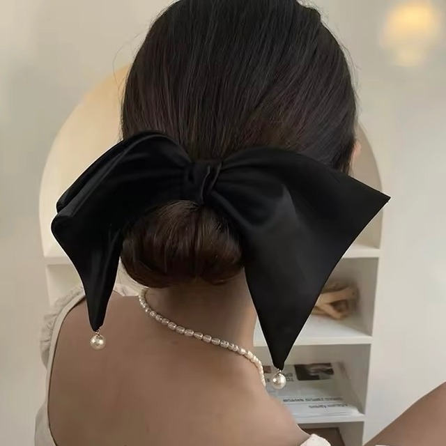 パール付きリボンバレッタ