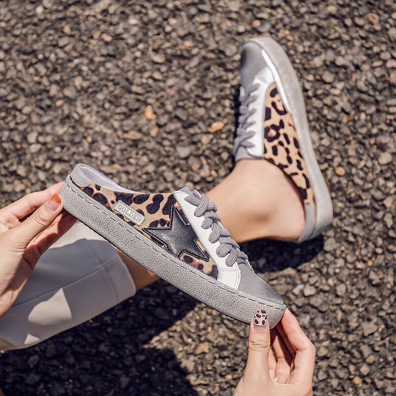Shoes Leopard Stylish 靴 シューズ スニーカー サボ スリッポン サンダル ベージュ グレー ヒョウ柄 レオパード柄 アニマル柄 スター 星 楽ちん 大人 可愛い カジュアル オシャレ スポーティー アクティブ スタイリッシュ デイリー 普段使い お買い物 お散歩 レディース