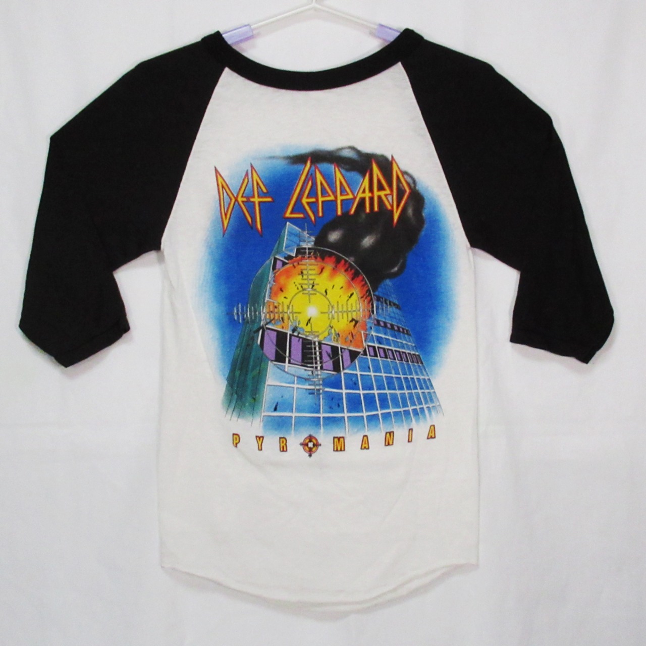 デフ・レパードコンサートTシャツ当時ライブ会場で購入したものです。