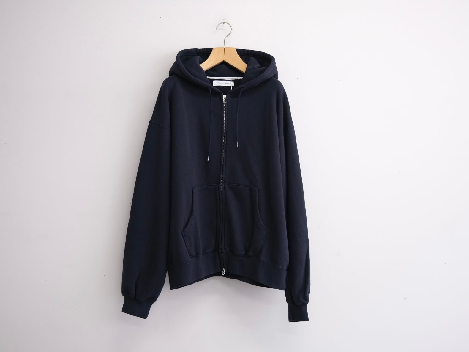 UNIVERSAL PRODUCTS.” JUMBERCA ZIP UP HOODIE” | Lapel online store