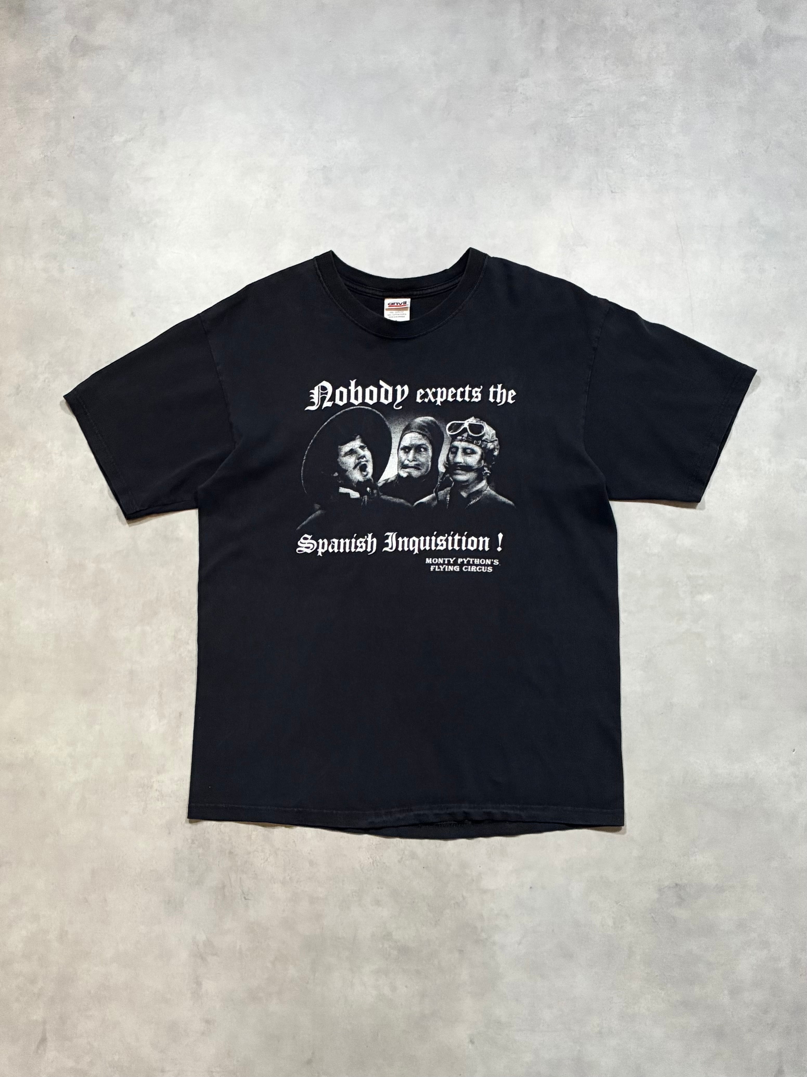 fashion victim FUCK Tシャツ | PAY ID