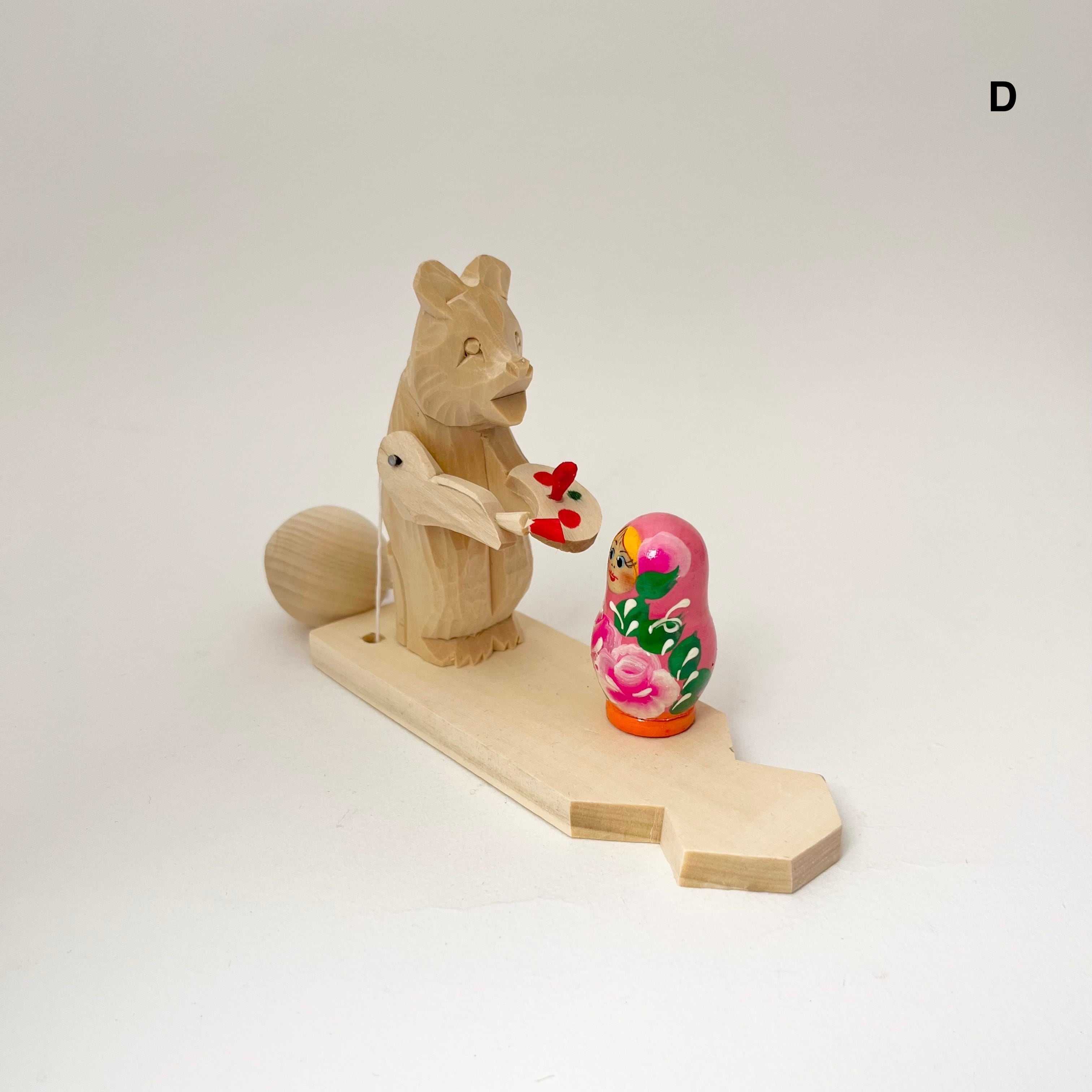 ボゴロツコエ木地玩具「クマのマトリョーシカ職人」桃色