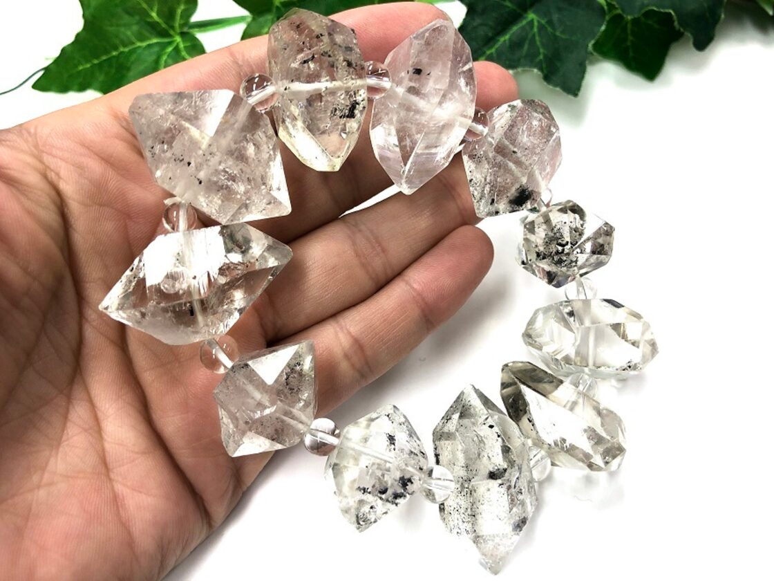 ダイヤモンドブレスレット ハーキマーダイヤモンド 水晶 違い スティブ 