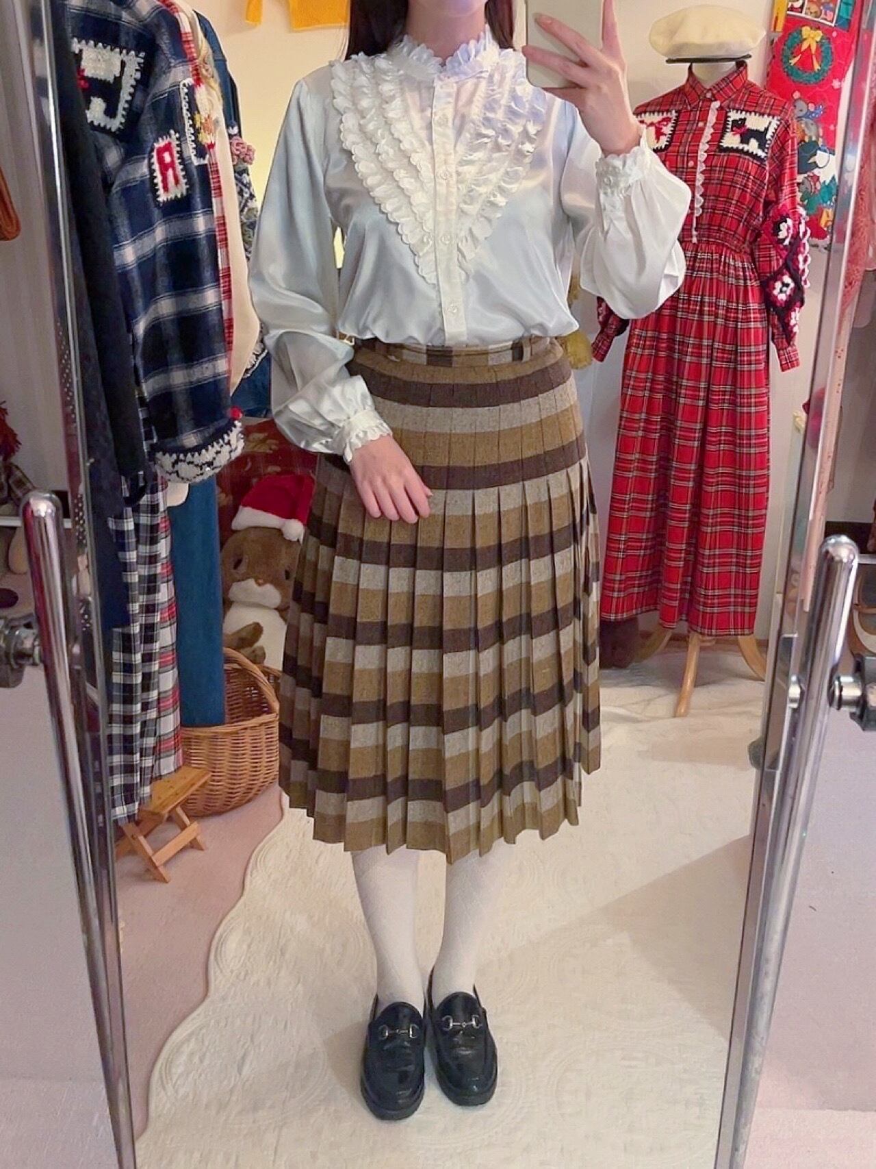 brown block check tuck skirt