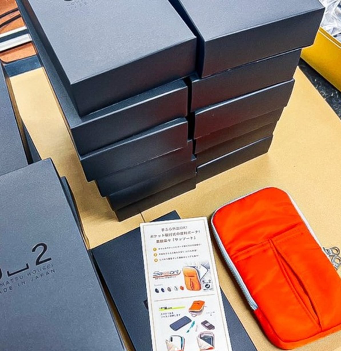 【着脱1秒】ポケット取付式ポーチ サッソート M｜手ぶらでスマホ・財布をスマート収納