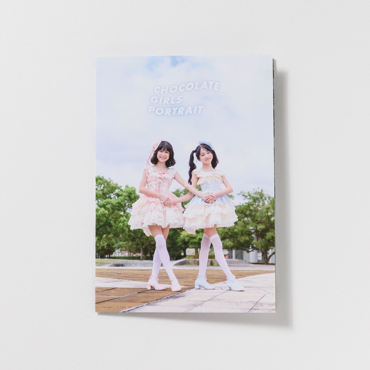 CHOCOLATE GIRLS PORTRAIT 12