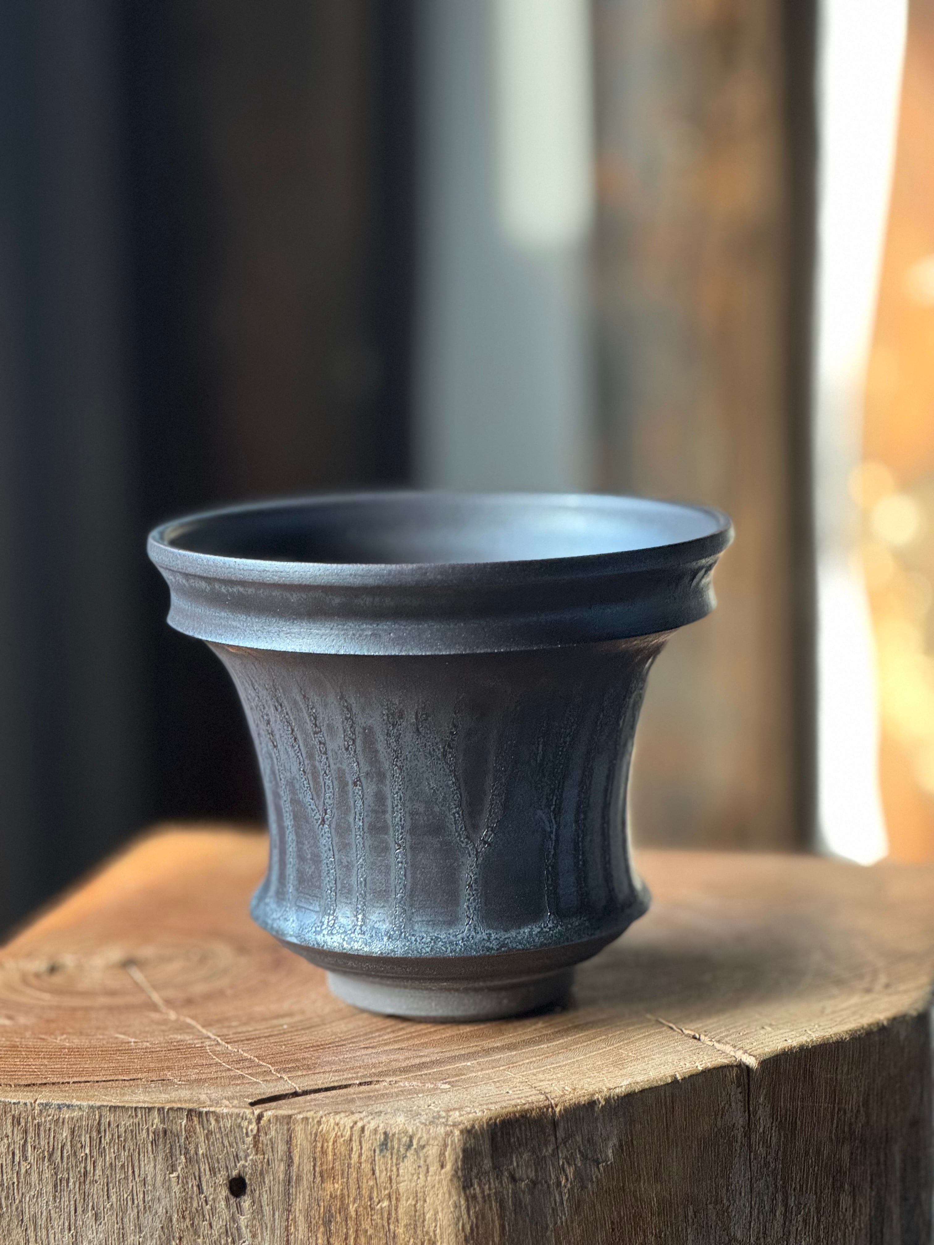 新着】deracinefactory 閑野淳氏 8【高さ10cm 横幅12m】最高の陶器鉢