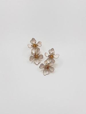 NEA・MILANO | Florissa - Studs Earrings | イヤリング