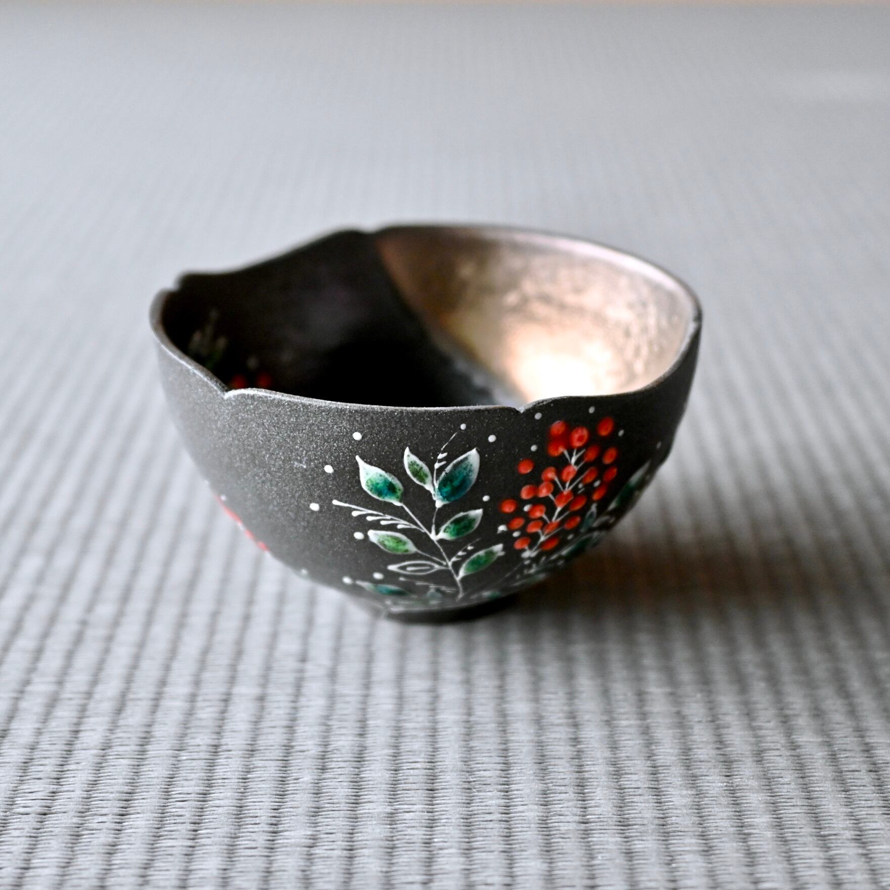 この状態は激レア！中国清 南方窯こんにゃく印判鉢 割れ、カケなし 民藝の美 この状態は激レア！中国清 南方窯こんにゃく印判鉢 割れ、カケなし 民