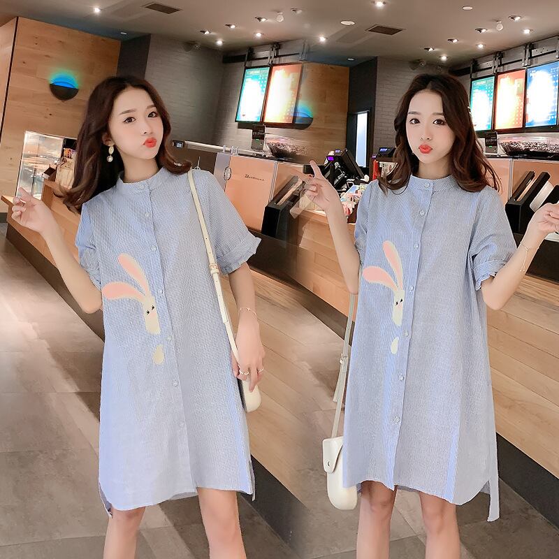 【新作】【送料無料】 マタニティウェア2019夏バージョンの新しいファッションスタンドアップカラーストライプ刺繡ルーズミドル丈とラージサイズのマタニティドレス-アリババ 刺繍 大きめサイズ サマー 夏物 expec220614316085