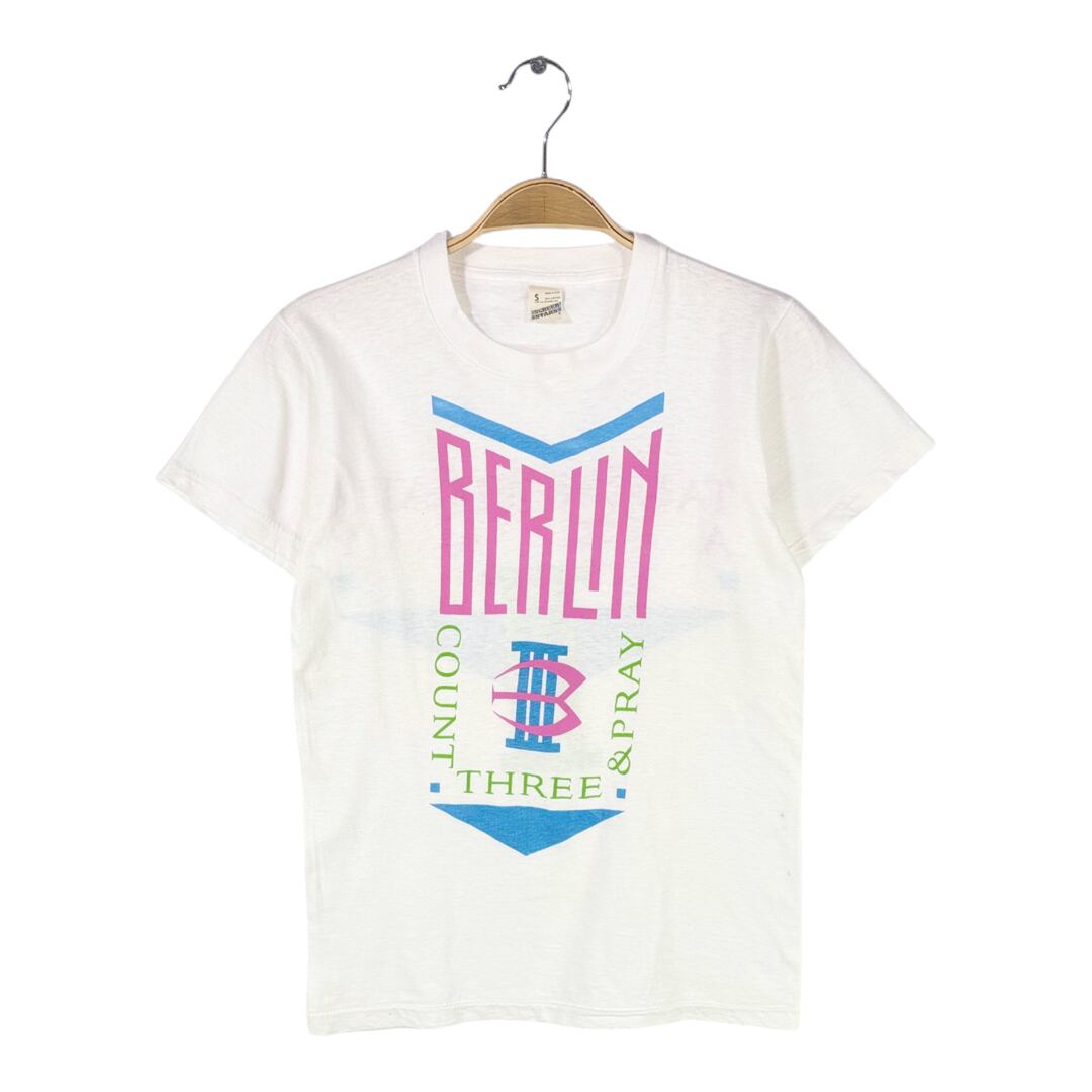 S | ヤング衣料店