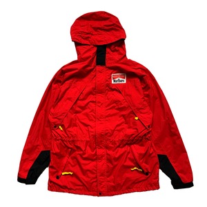 MARLBORO NYLON JACKET HOODIE SIZE L (USED)