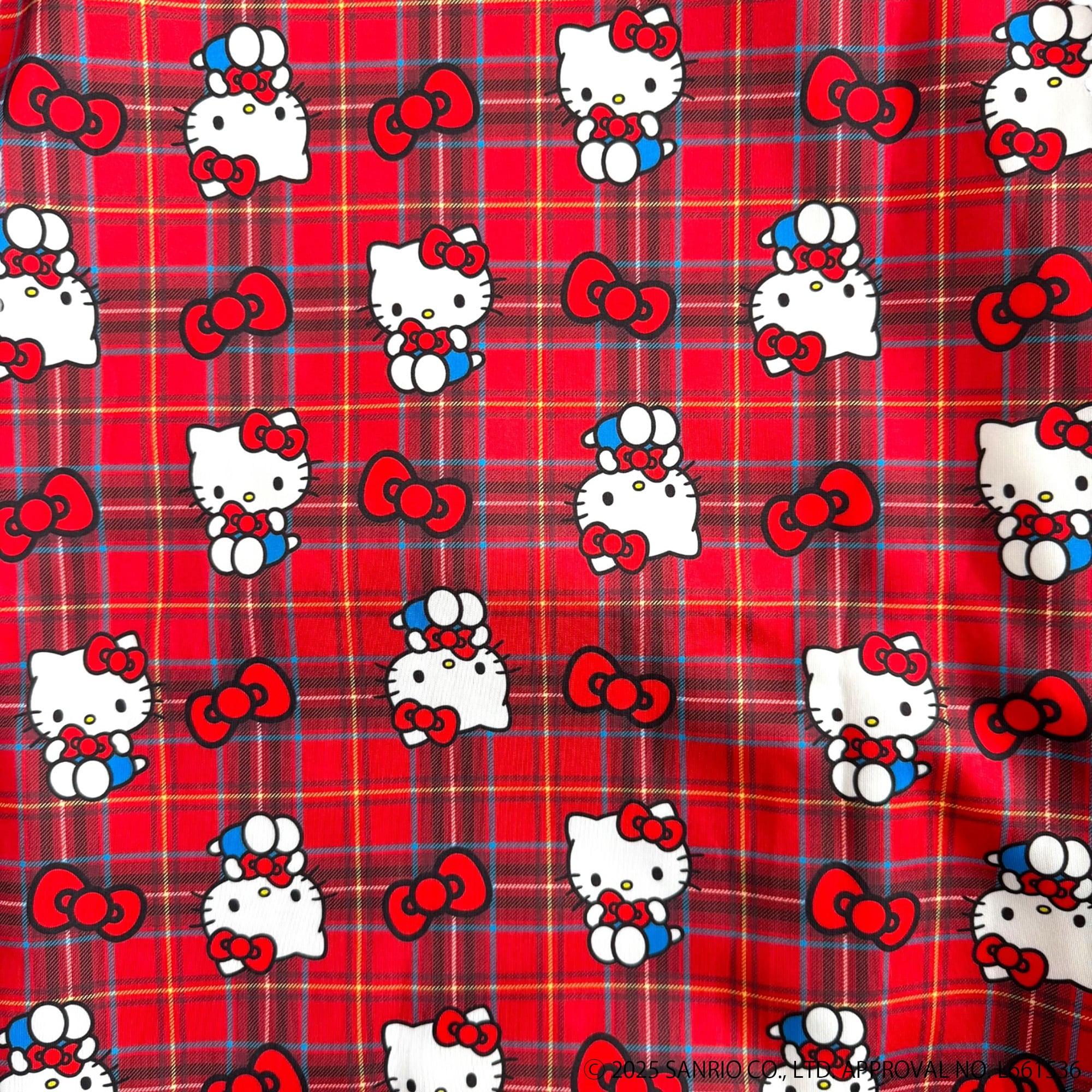 ハローキティ トラックパンツ