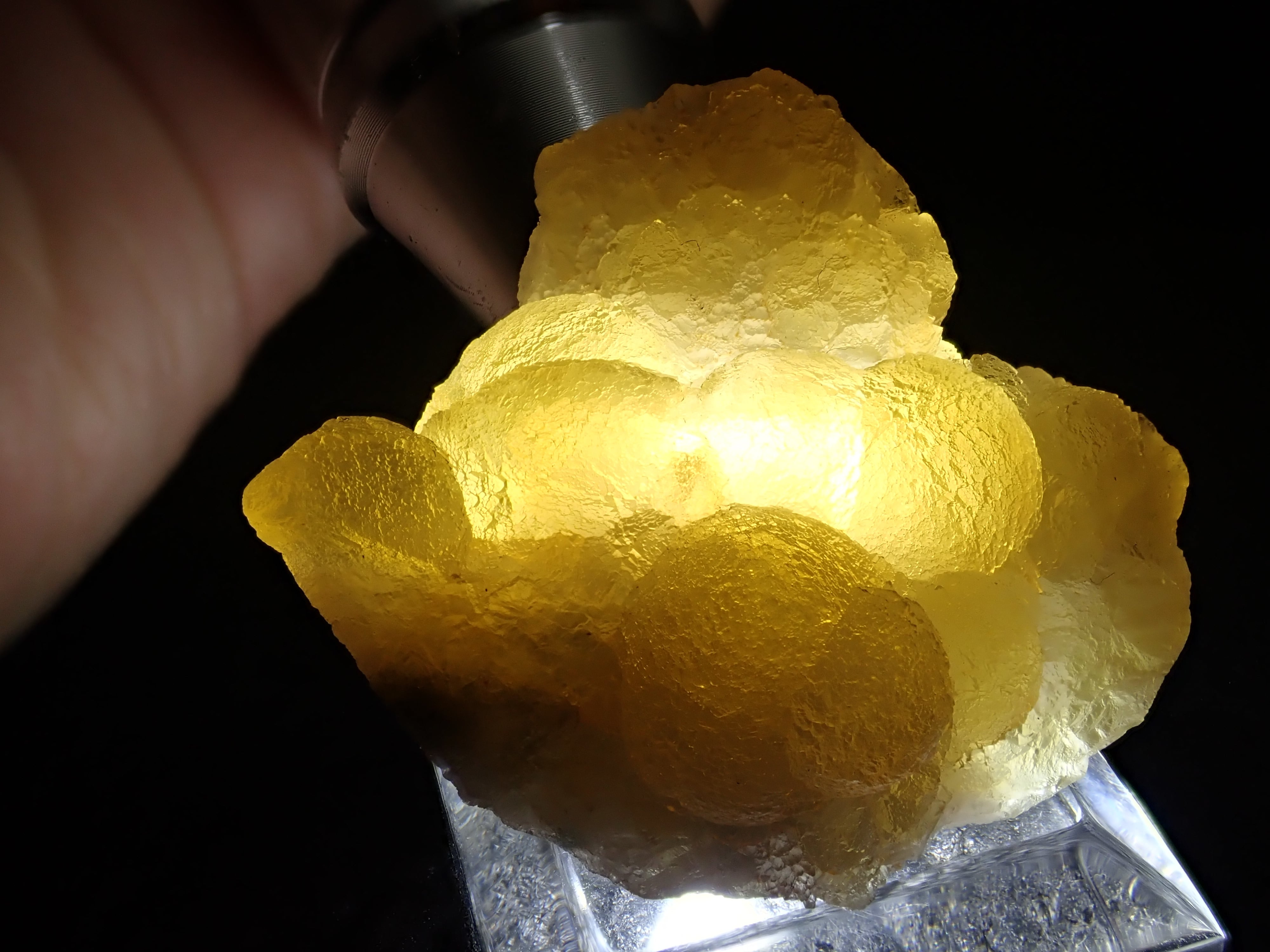 もこもこ】球状フローライト 蛍石 原石 標本 | 石処たっちゃん